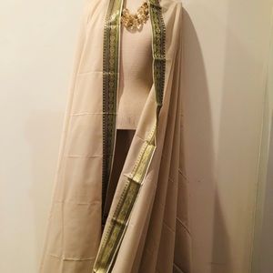 Exquisite Luxury Vintage Silk Sari Shawl Wrap